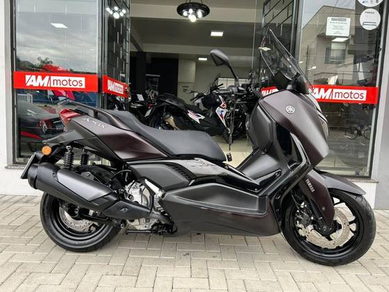 YAMAHA XMAX 300 CONNECTED ABS 